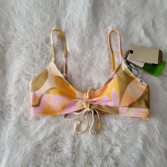 🪸QUICKSILVER BRAND NEW CLASSIC RUCHED BIKINI TOP SIZE S - Picture 5 of 8